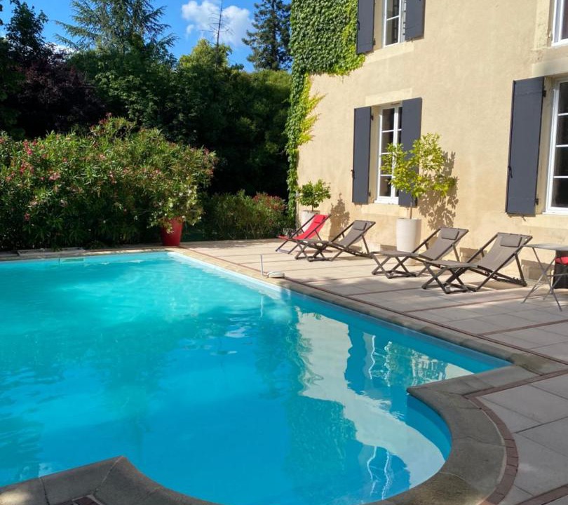 Photo of Others in Cerons