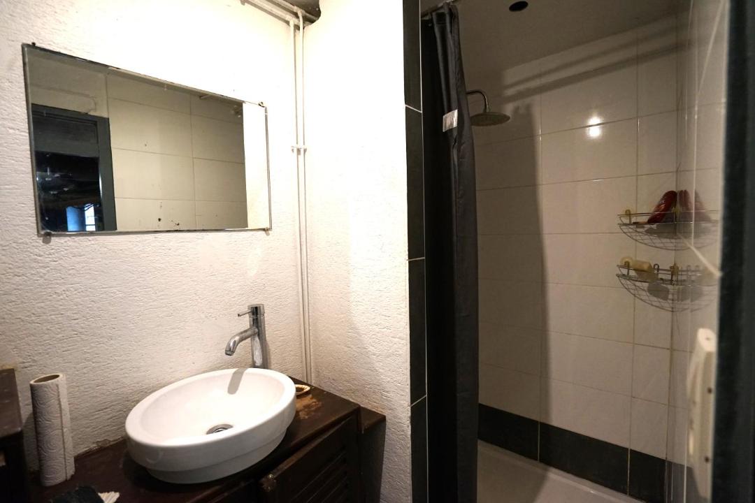 Photo of Bathroom in Saint-Amans-Valtoret