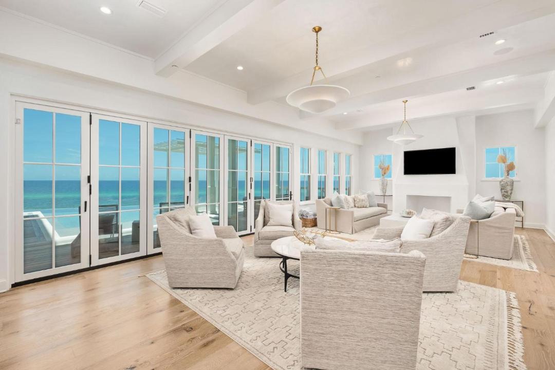 Photo of Others in Seacrest