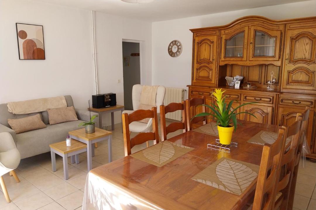 Photo of Others in Ruch