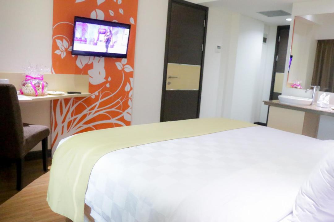 Photo of Others in Biringkanya