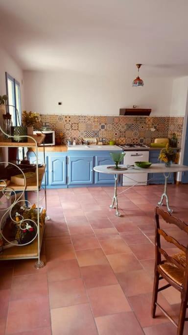 Photo of Others in Roquemaure