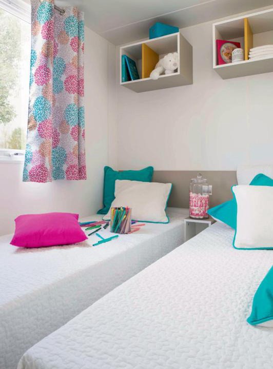 Photo of Others in Patornay