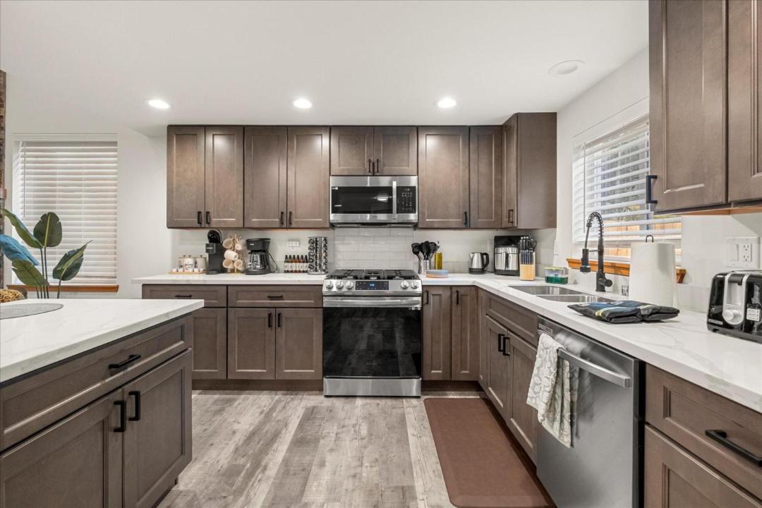 Photo of Others in Paradise Estates