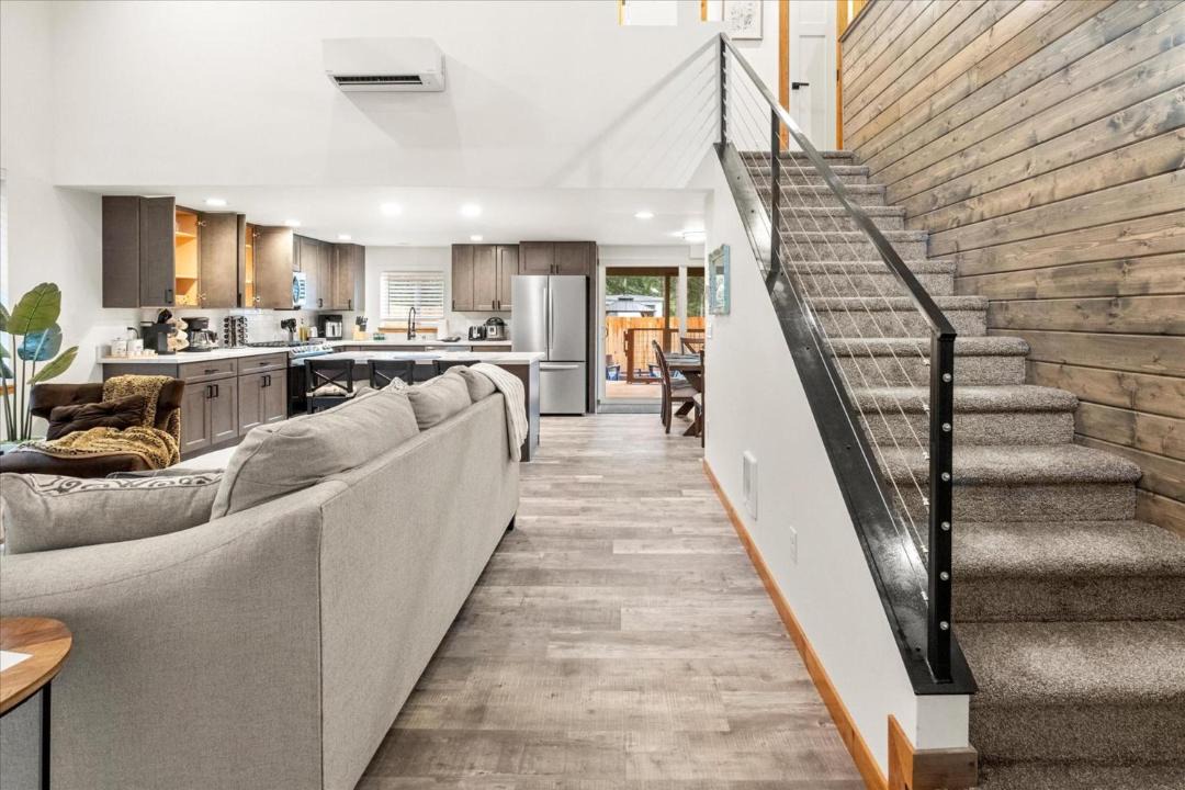 Photo of Others in Paradise Estates