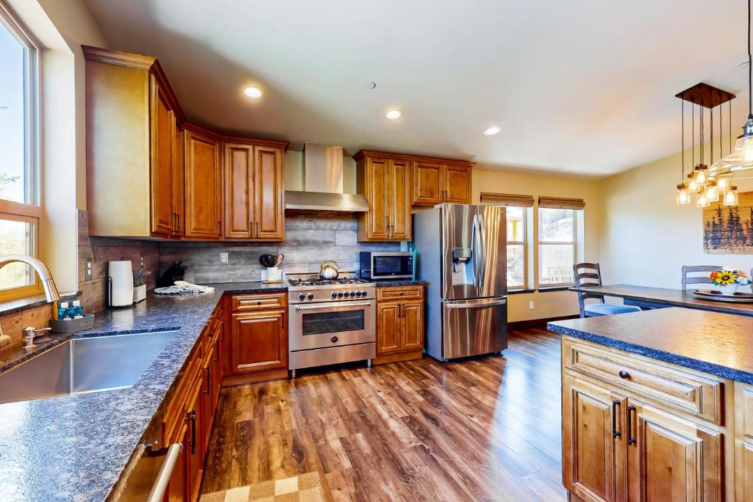 Photo of Kitchen in North Upper Truckee