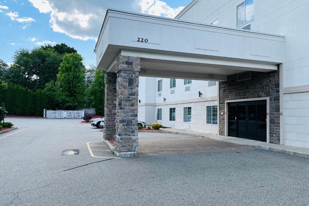 Photo of Others in Mahwah