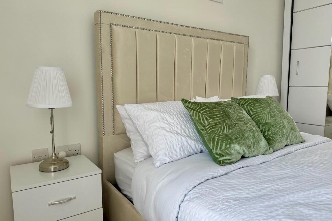 Photo of Others in Eltham West