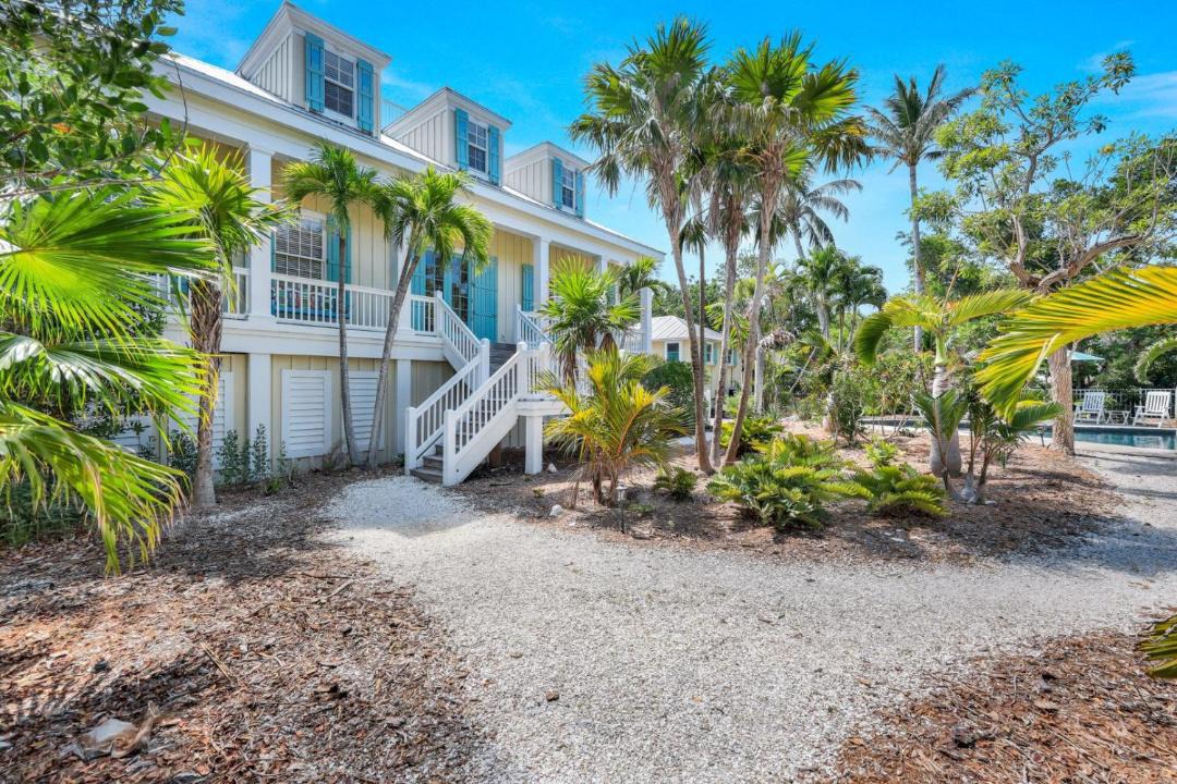 Photo of Others in Captiva
