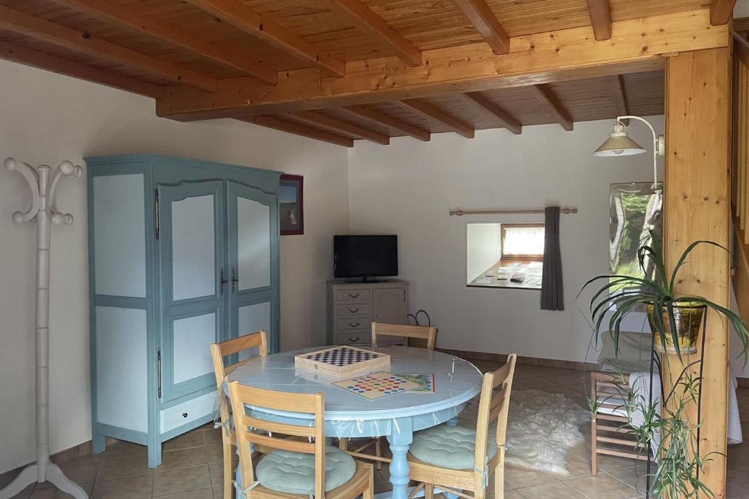 Photo of Others in Olby