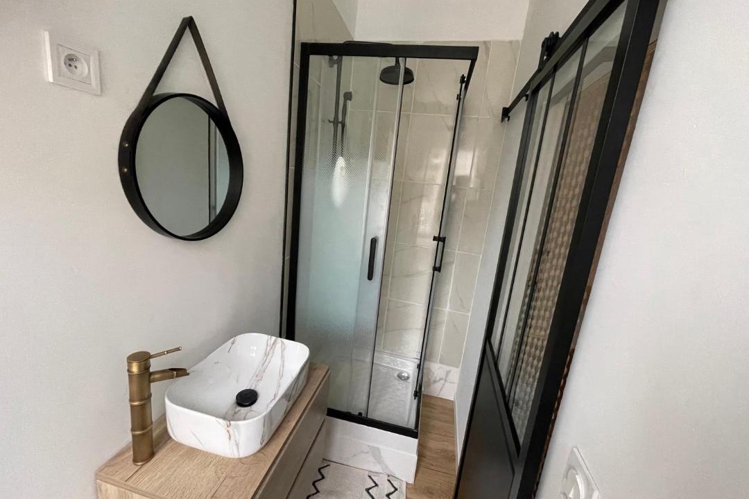 Photo of Others in Calais