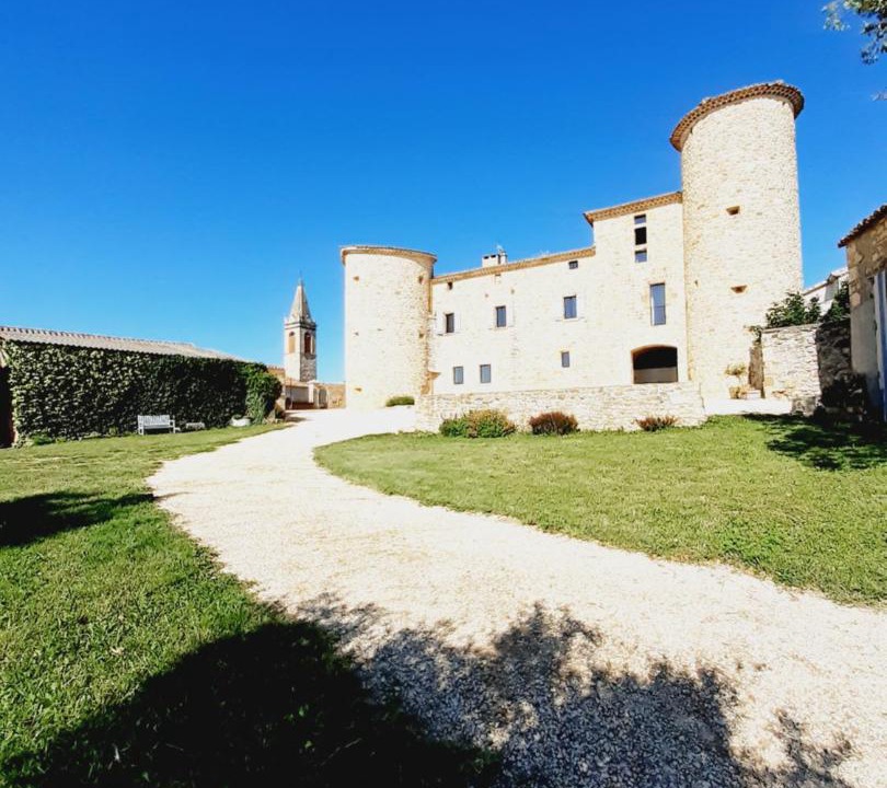 Photo of Others in Bessas