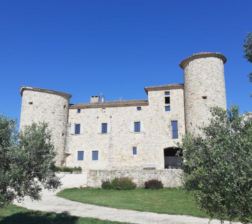 Photo of Others in Bessas