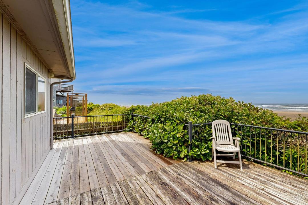 Photo of Patio Balcony in Edgewater Shores