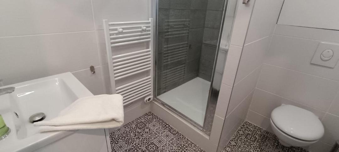 Photo of Bathroom in Le Marais