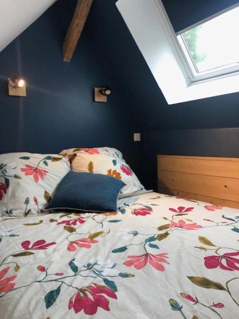 Photo of Others in Bois-Jerome-Saint-Ouen