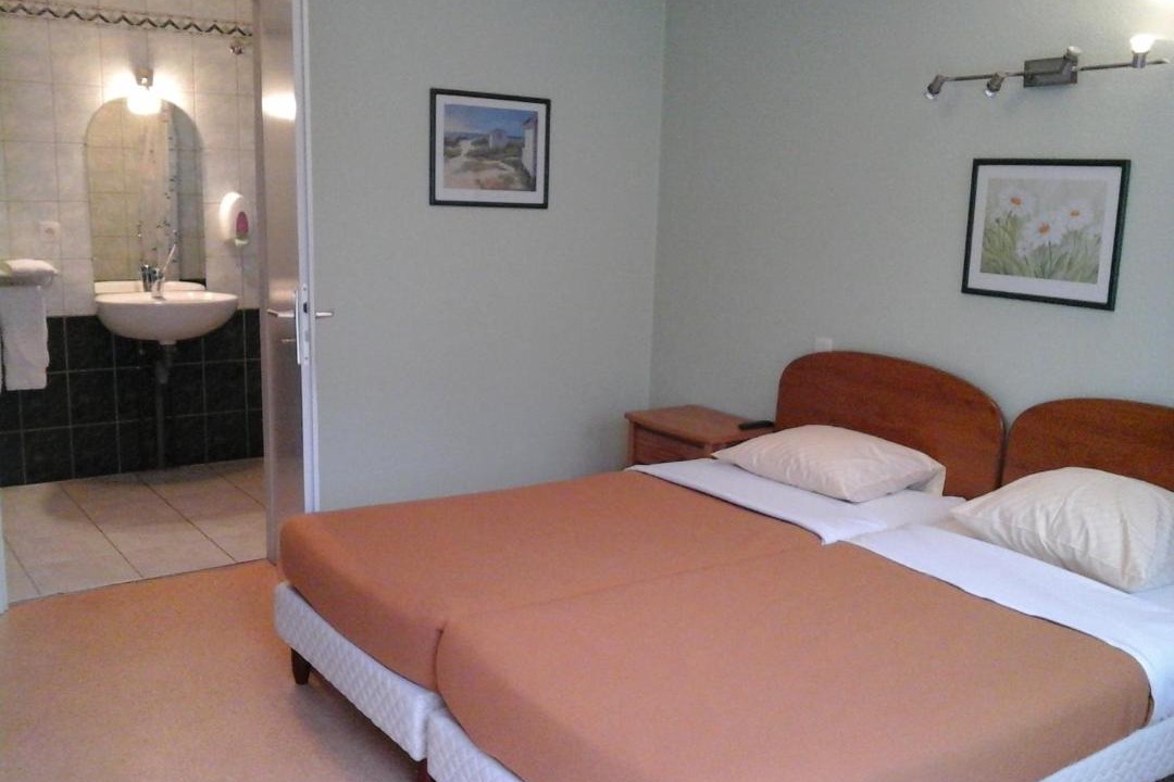 Photo of Others in Roppenheim