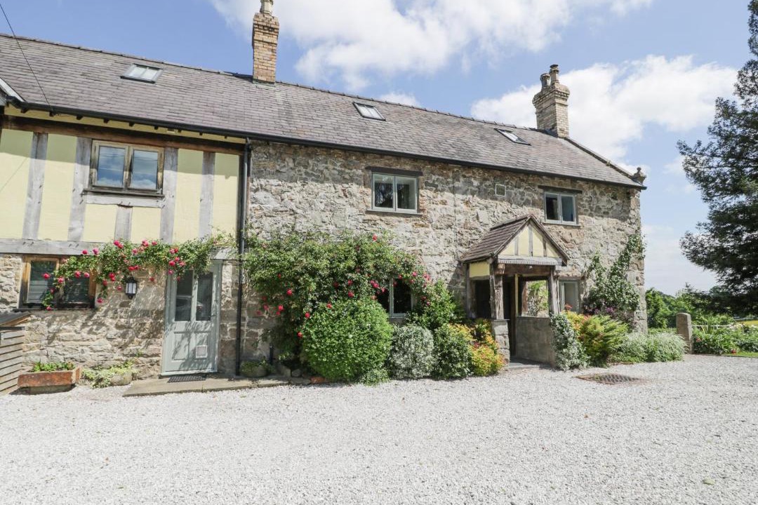 Photo of Others in Bronygarth