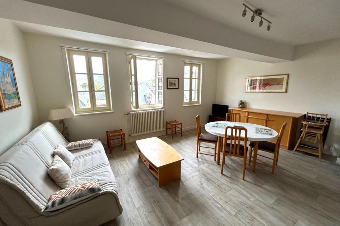 Photo of Others in Dol-de-Bretagne