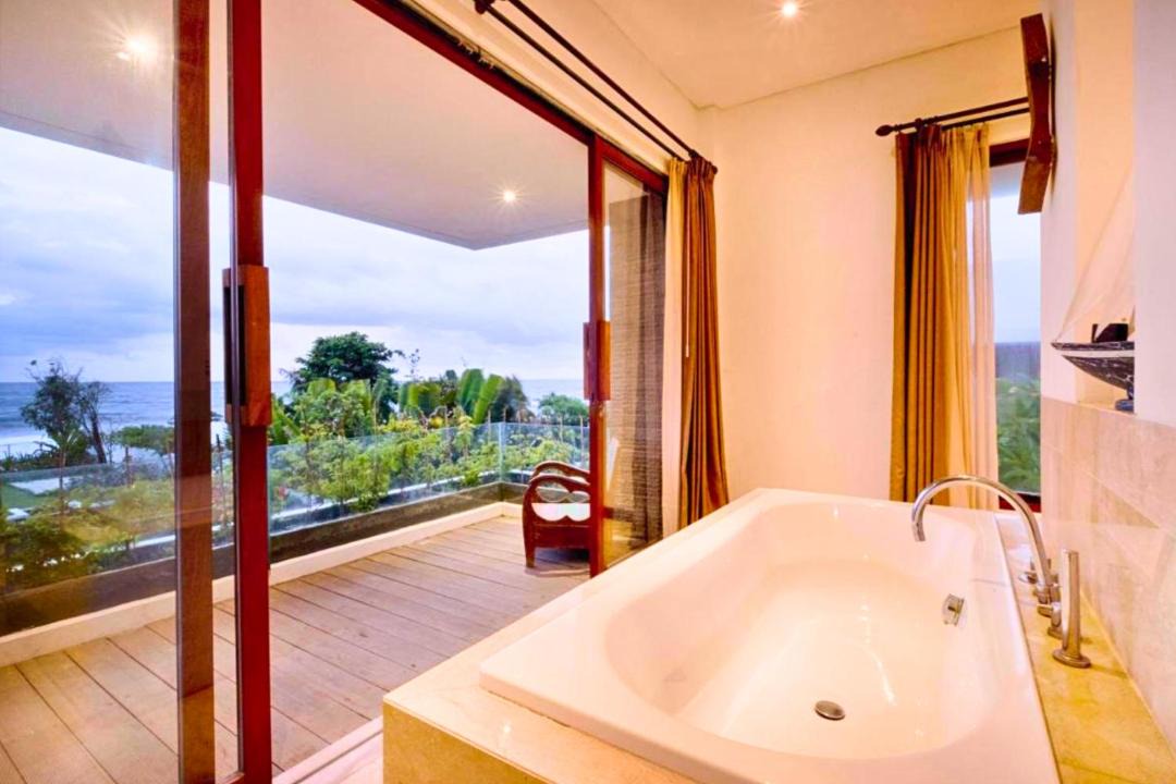 Photo of Others in Keramas