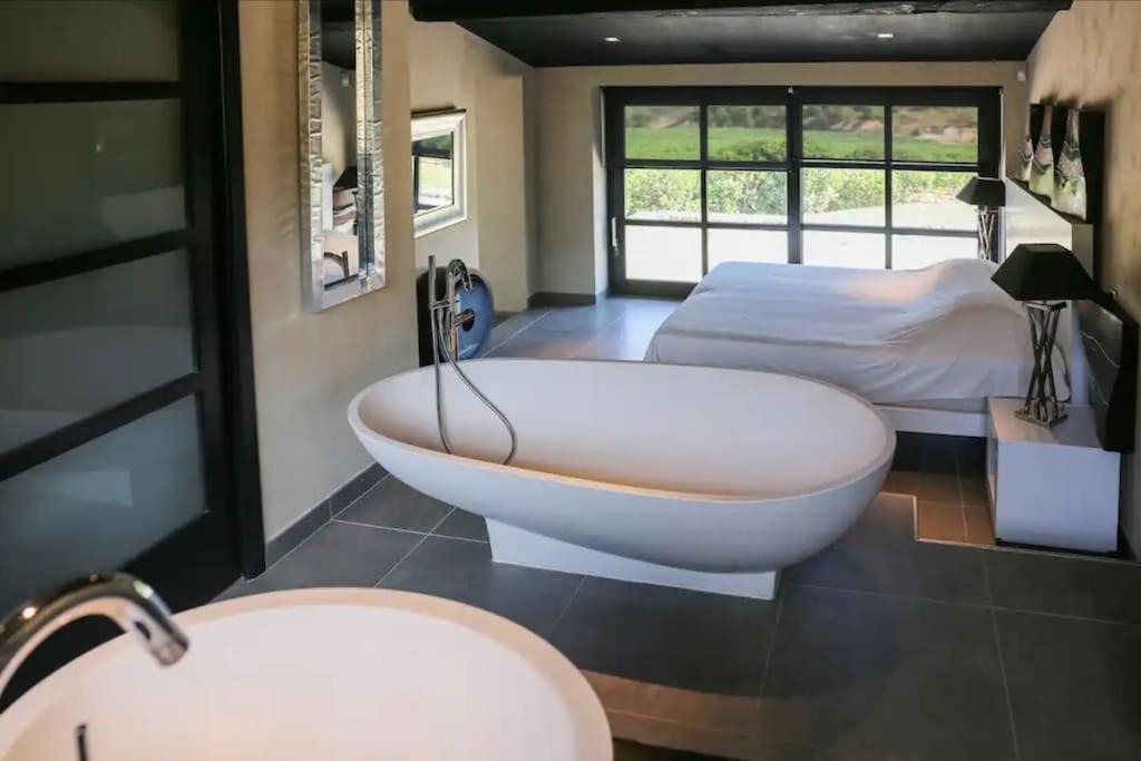 Photo of Others in Bormes-Les-Mimosas