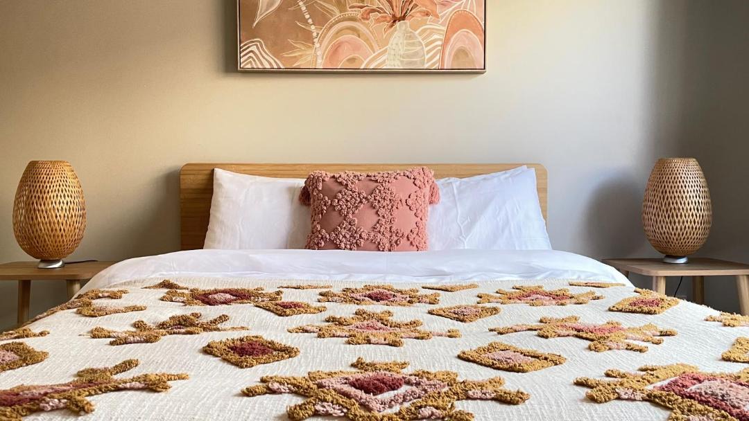 Photo of Others in Sunbury