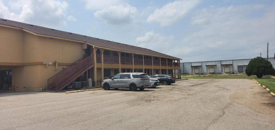 Photo of Others in Cuero