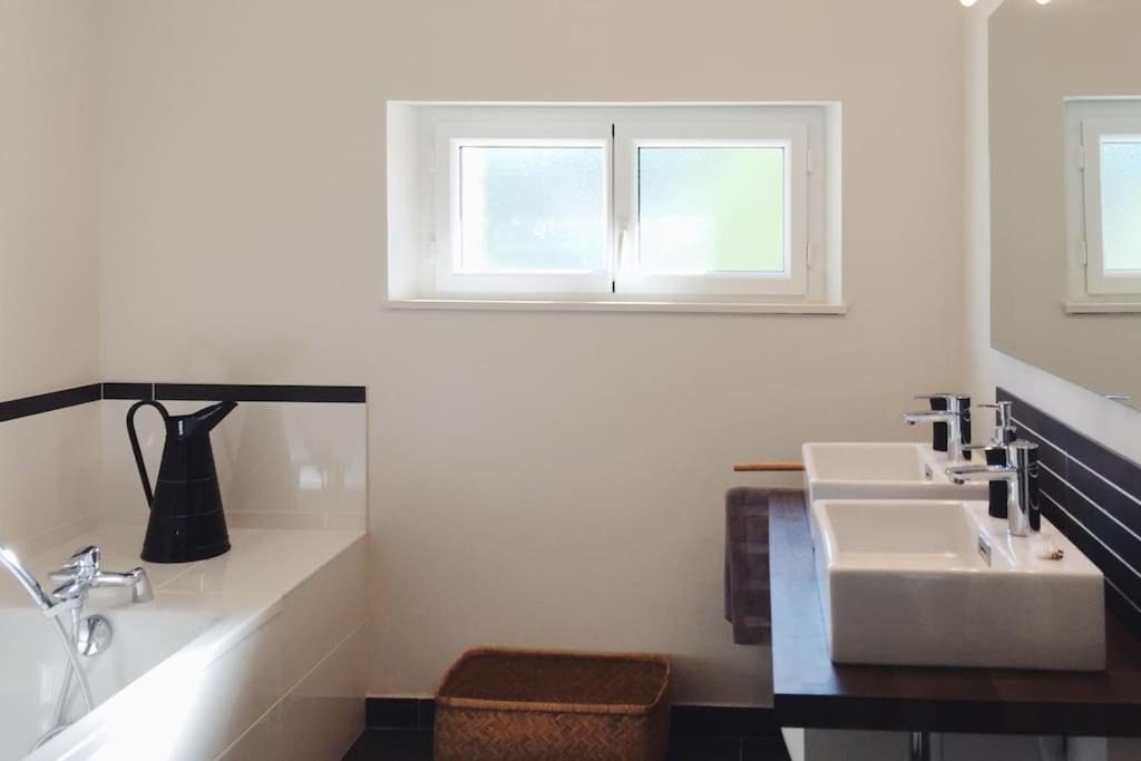 Photo of Others in Pogny