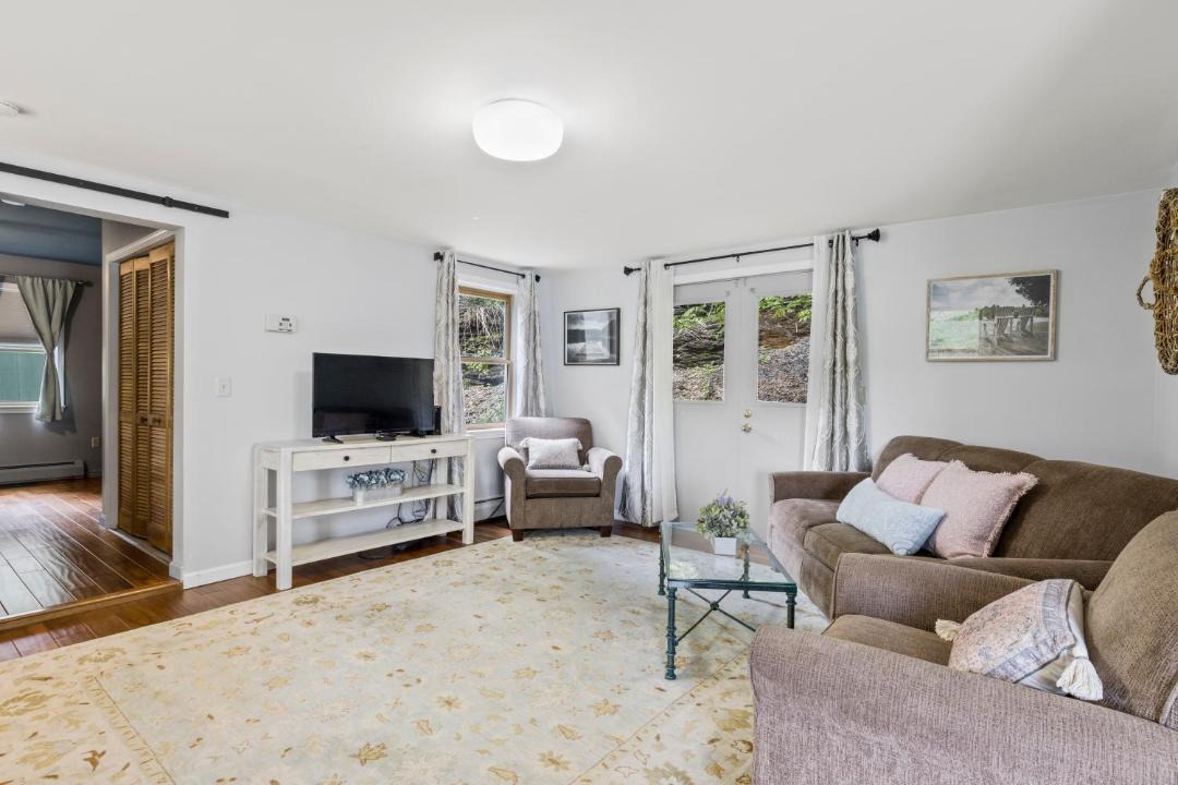 Photo of Others in Ithaca