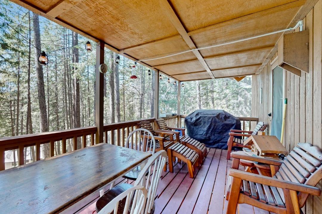 Photo of Others in Roslyn Ridge