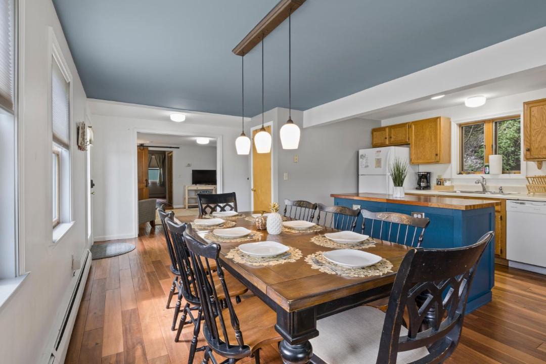 Photo of Others in Ithaca