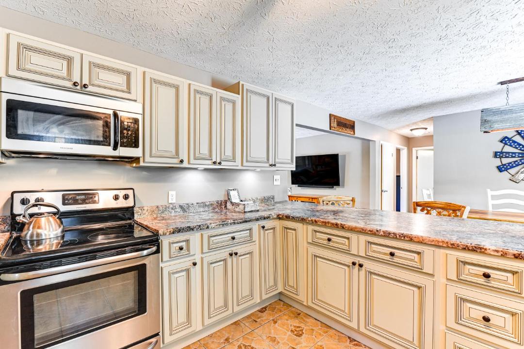 Photo of Kitchen in Gray