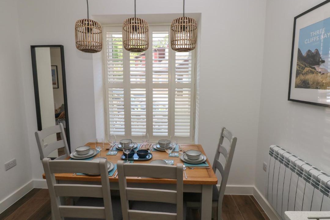 Photo of Others in Pen-clawdd