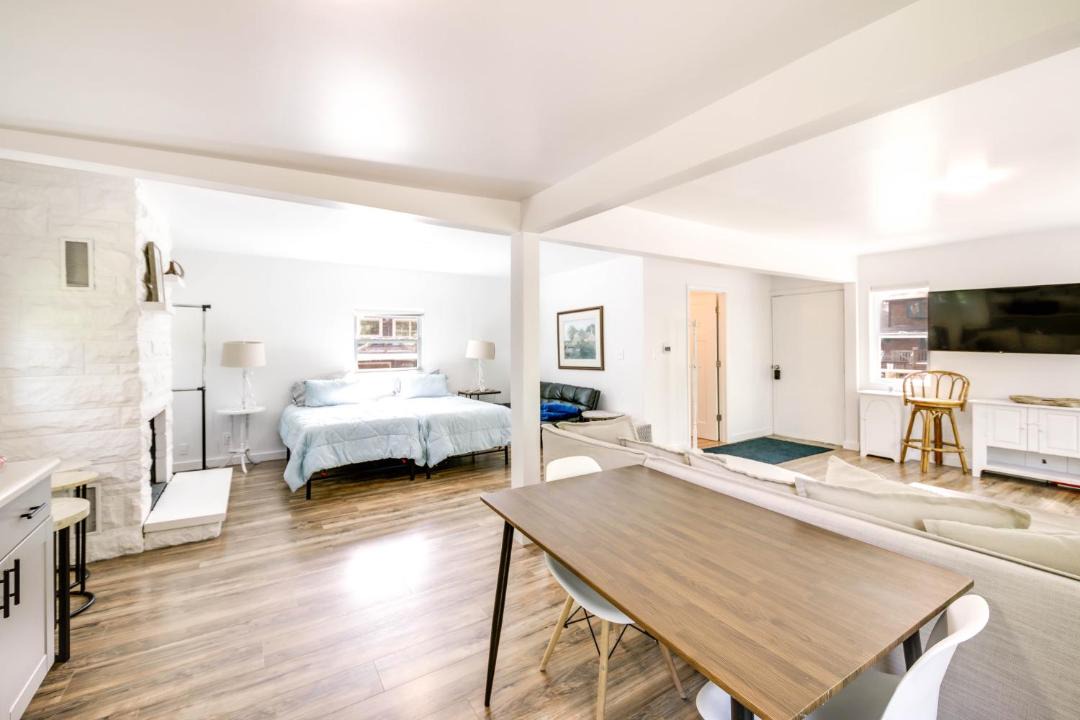 Photo of Others in Indianapolis