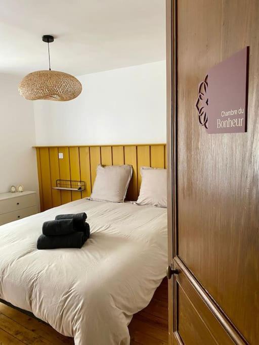 Photo of Others in Damville