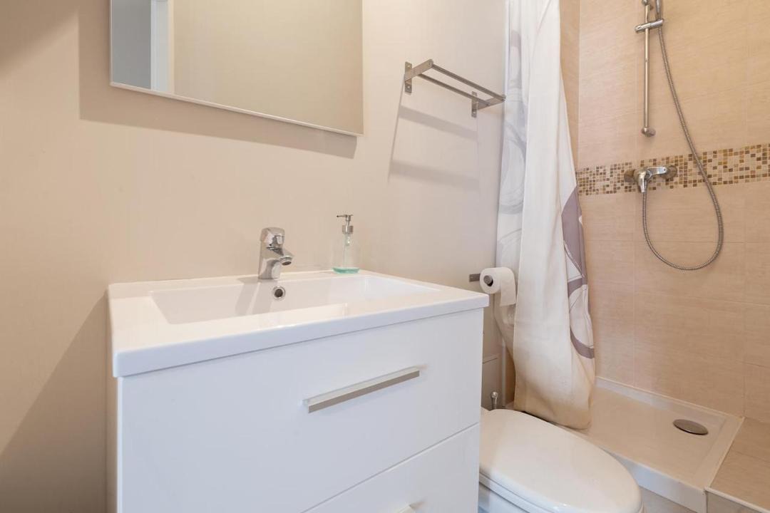 Photo of Others in Victor Bach - Saint Louis