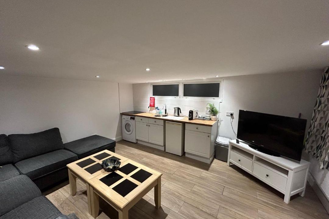 Photo of Others in Dadlington