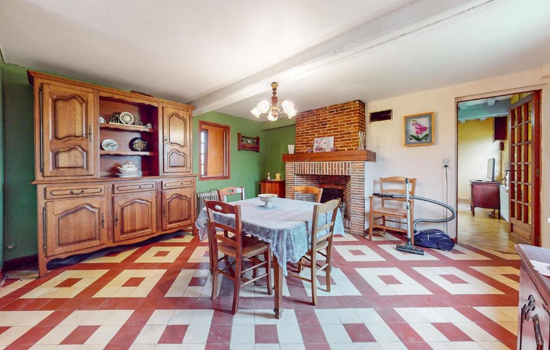 Photo of Others in Le Thil-Riberpre