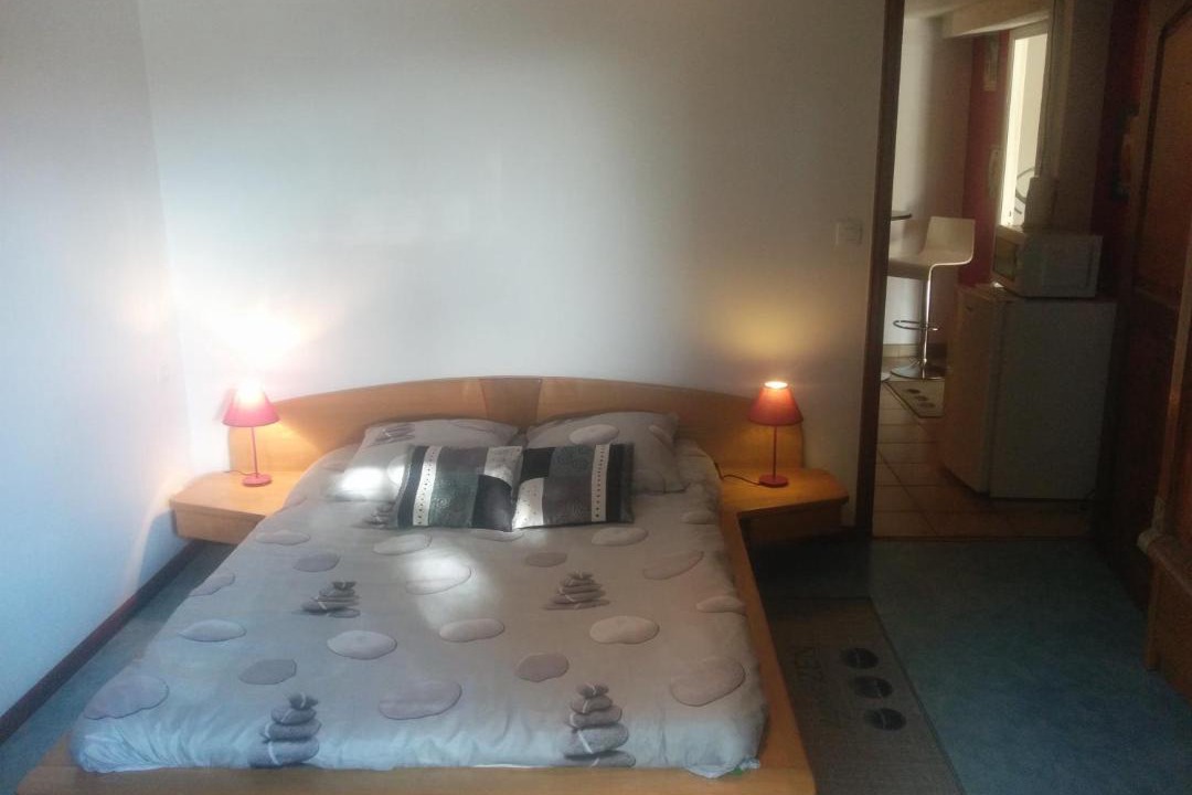 Photo of Others in Vernet