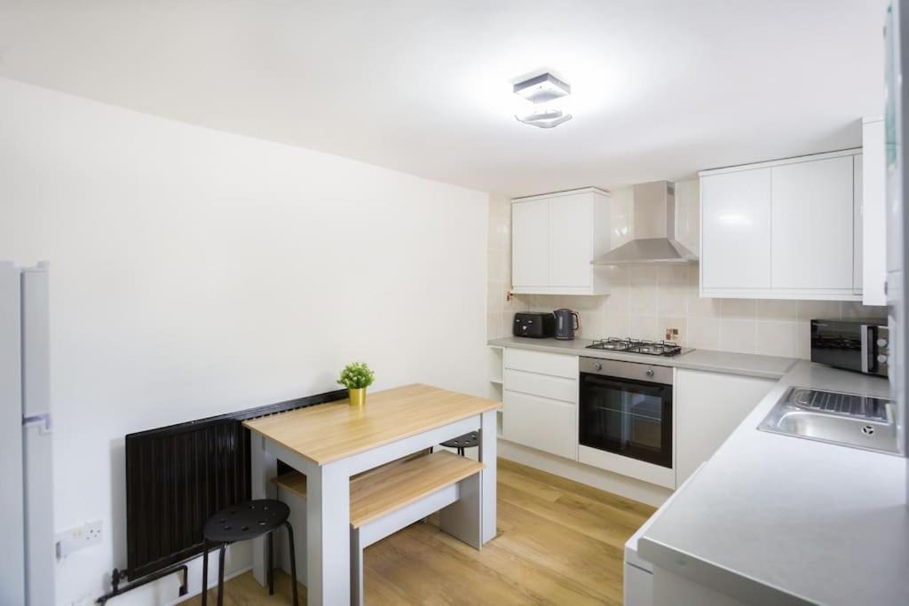 Photo of Others in Hackney