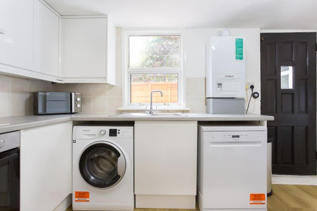 Photo of Others in Hackney