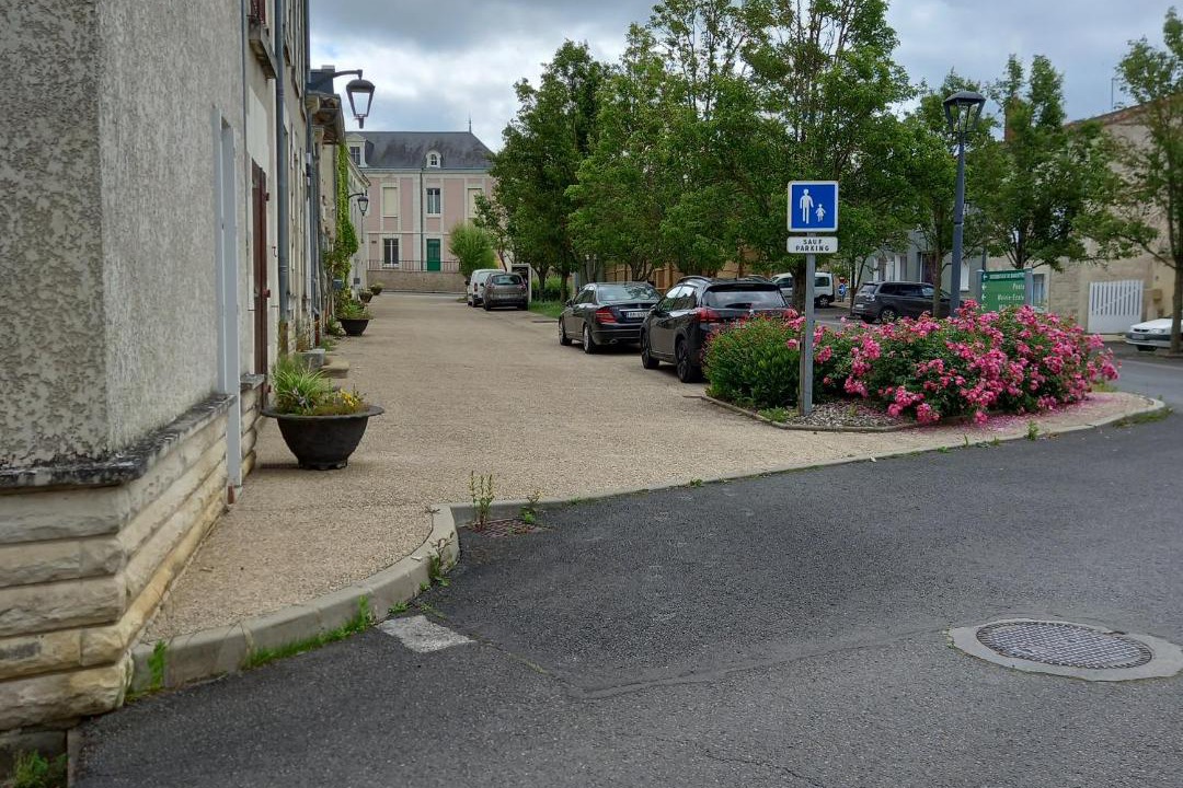 Photo of Others in Arcay