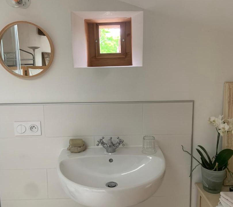 Photo of Others in Ozenay