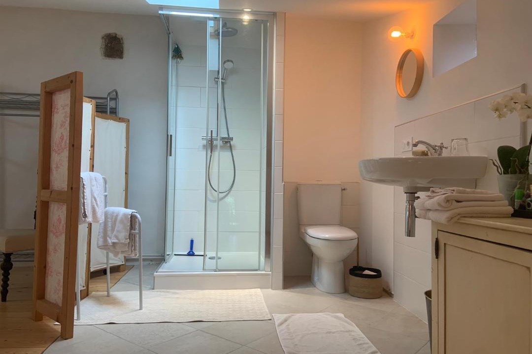 Photo of Others in Ozenay