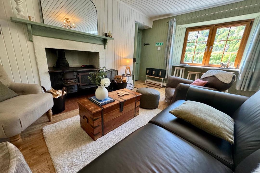 Photo of Others in Gorstan