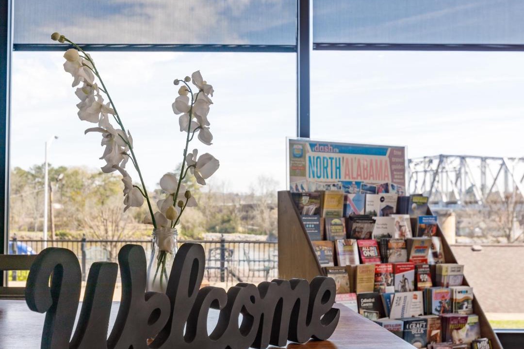 Photo of Others in Gadsden