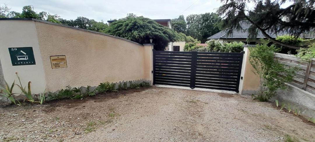 Photo of Others in Checy