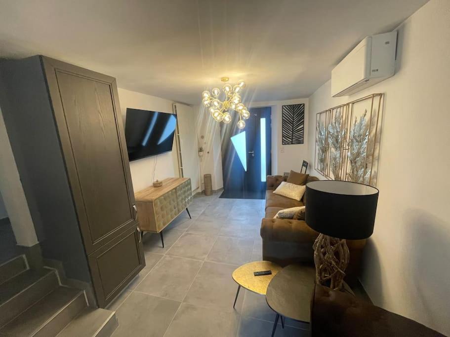 Photo of Others in Saint-Martin-du-Tertre