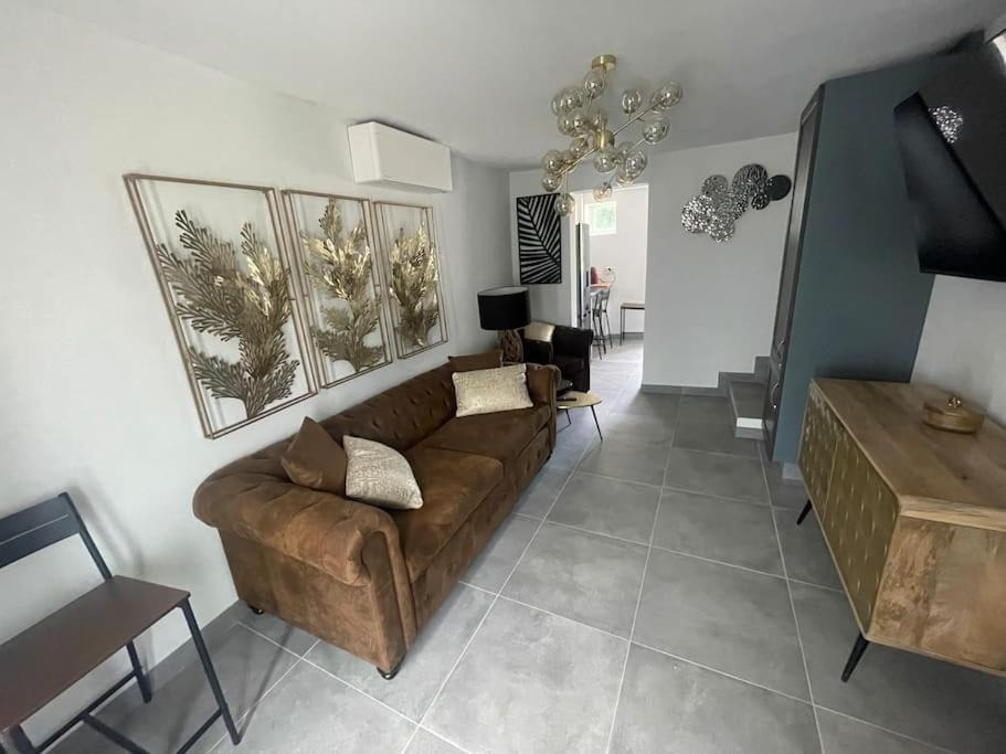 Photo of Others in Saint-Martin-du-Tertre