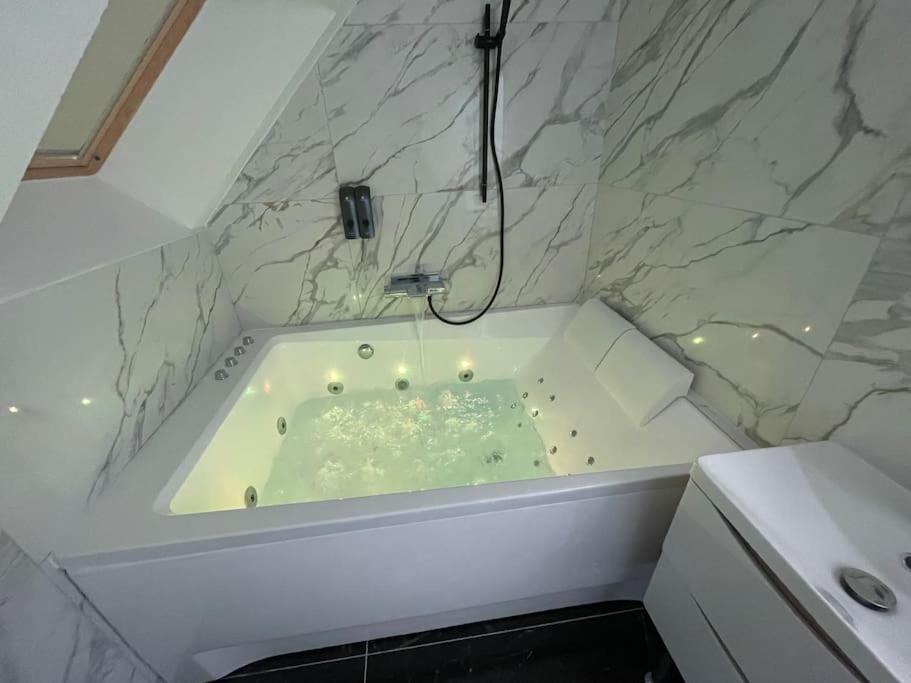 Photo of Others in Saint-Martin-du-Tertre